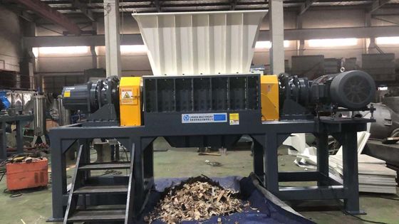 38森のための刃18.5kwの倍シャフトのシュレッダー機械