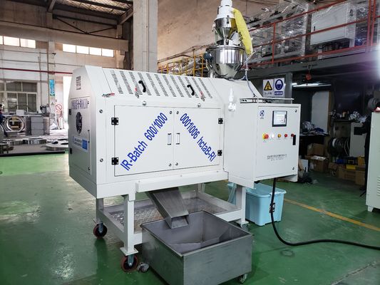 ペット フィラメント機械、ペット プラスチック フィラメントの突き出る機械、機械を作るペットほうきのためのプラスチック除湿器