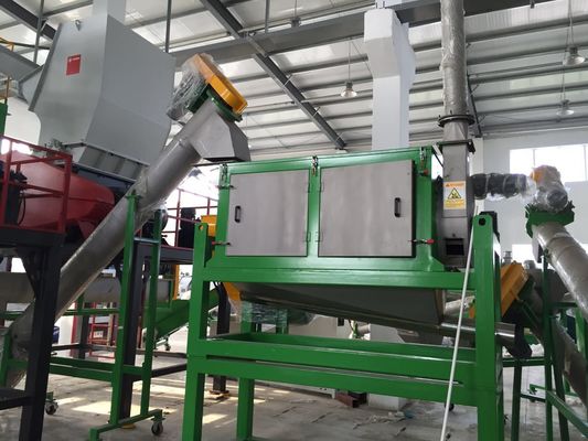機械/ペットびんのリサイクル植物/ペット薄片の洗浄ラインをリサイクルしている1000kg/hペット