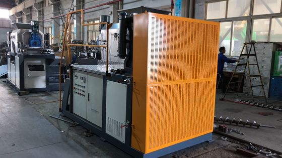 付く87rpmペット ペレタイジングを施す機械、110kwフィルムのスクイーザ機械