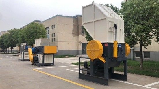 Dia 680mmのプラスチックびんの粉砕機